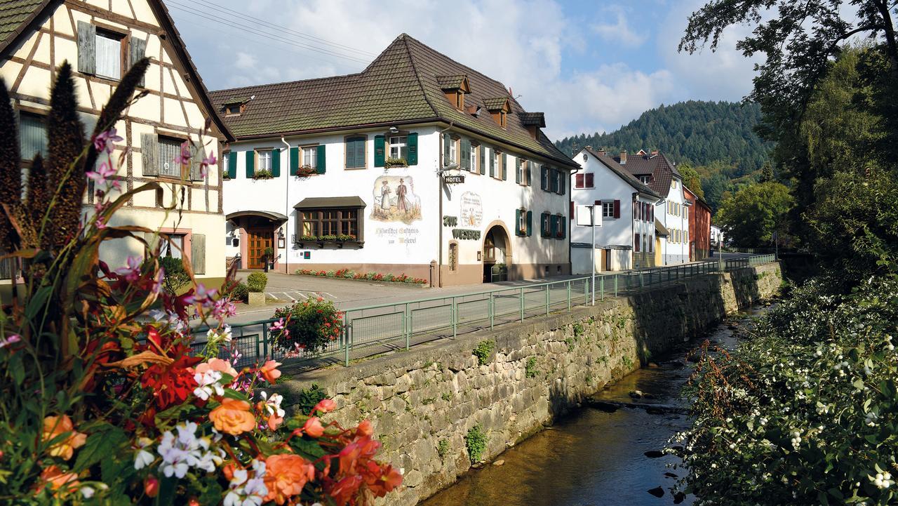 Hotel Garni Zur Weserei Kandern Bagian luar foto