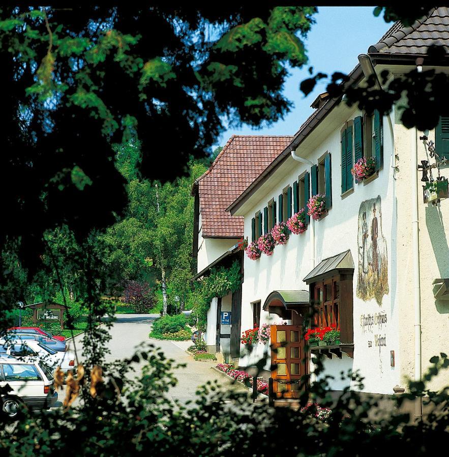 Hotel Garni Zur Weserei Kandern Bagian luar foto
